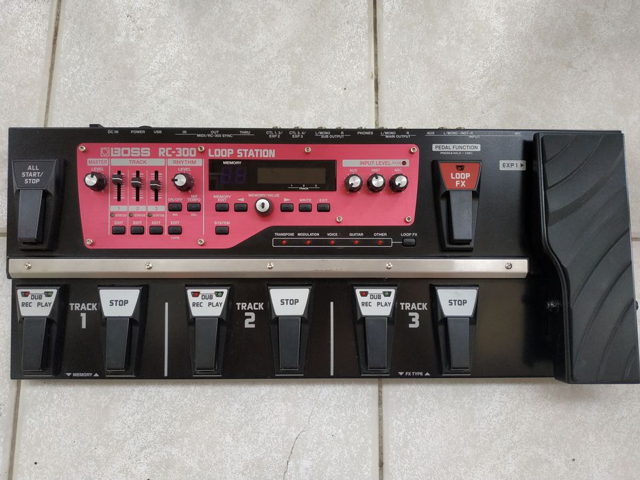 Boss RC 300 Loop station Луп машина