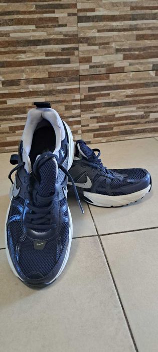 Nike V2K Run Мъжки Спортни обувки 44