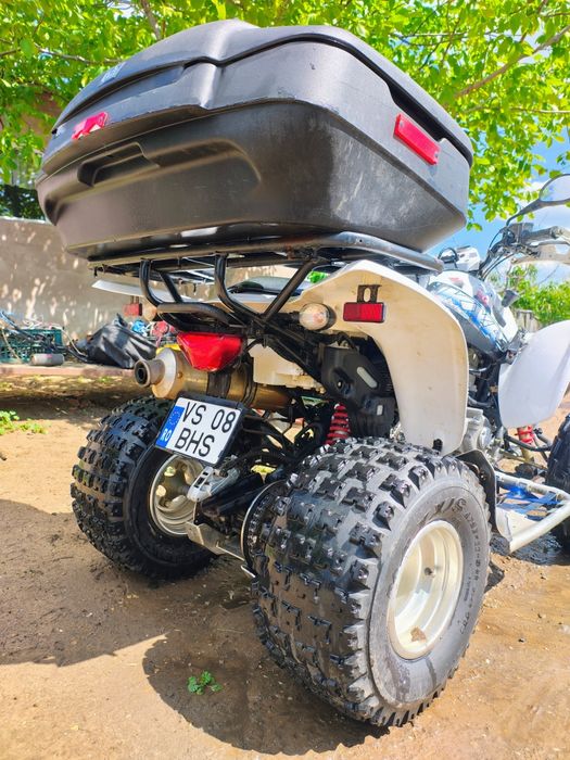 Vând atv kymko kxr 250
