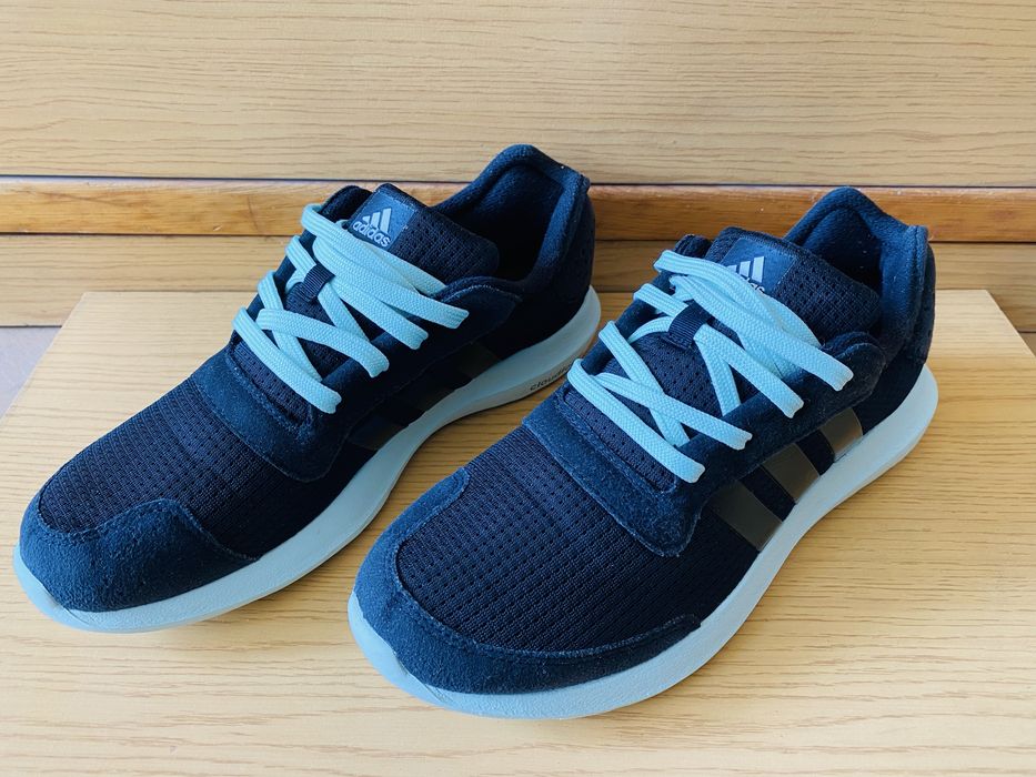 Adidas  ,номер 40,2/3