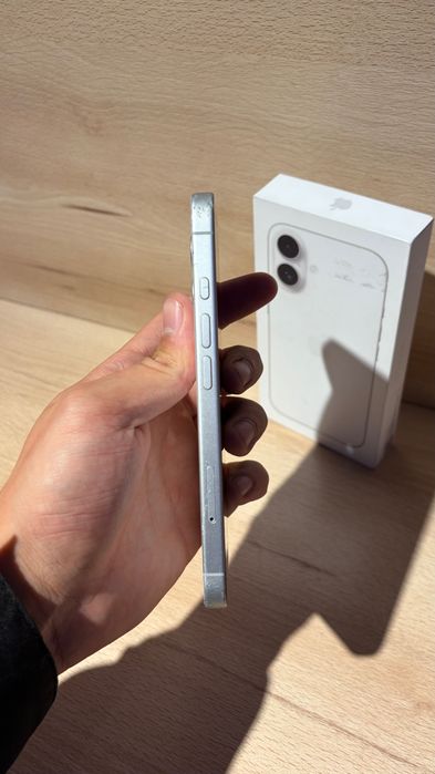 iPhone 16 / 128 Gb / 91%