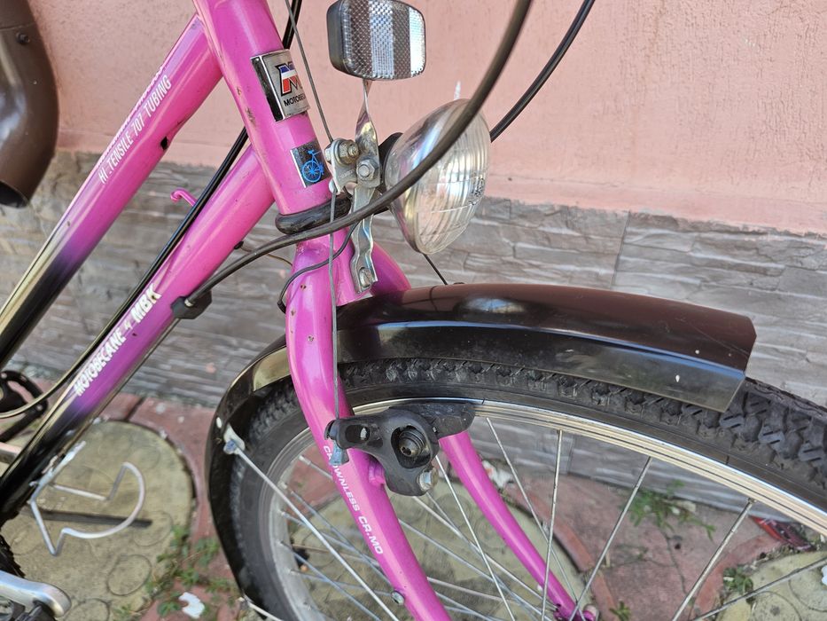 Bicicleta 28 Roz Dama cadru in jos
