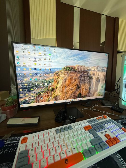Monitor AVT | Монитор