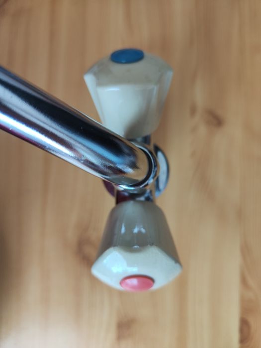 Baterii sanitare baie-bucatarie