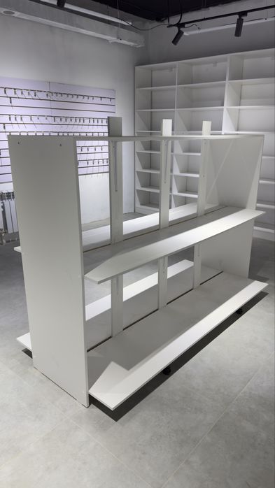 полка витрина ниже себестоимости