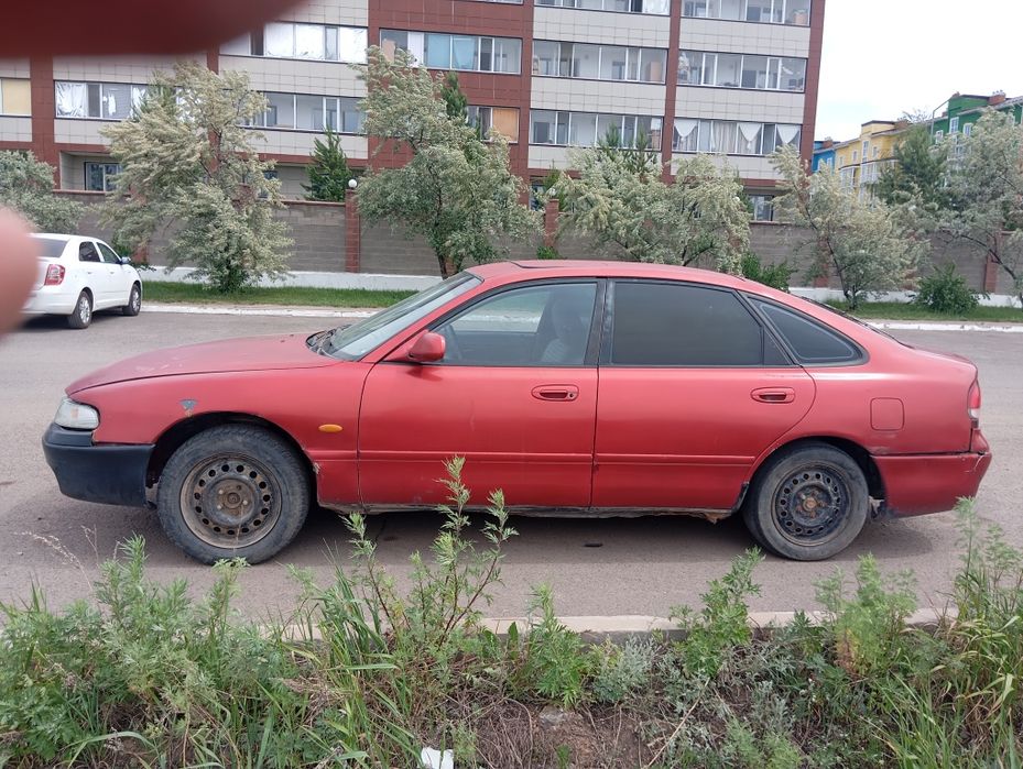 Продам мазду не на ходу