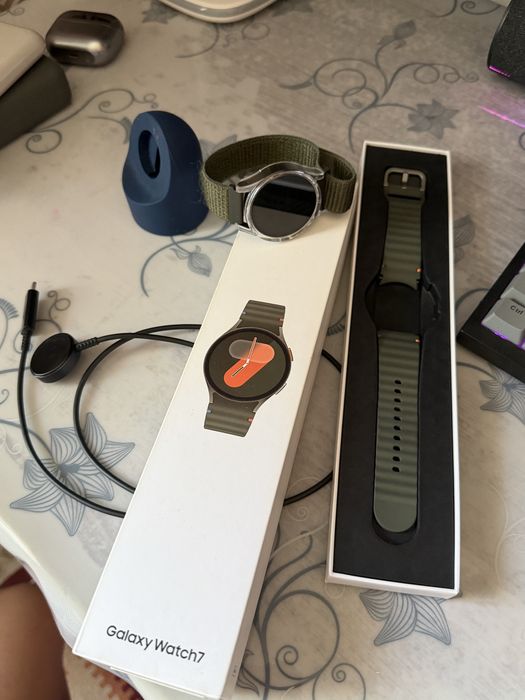 Продам Samsung Galaxy Watch 7 40мм