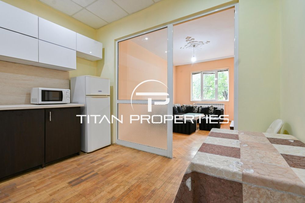 Тристаен, под наем, Център-ЦУМ