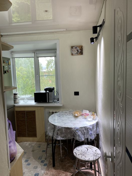 Продам 2 комнатную квартиру