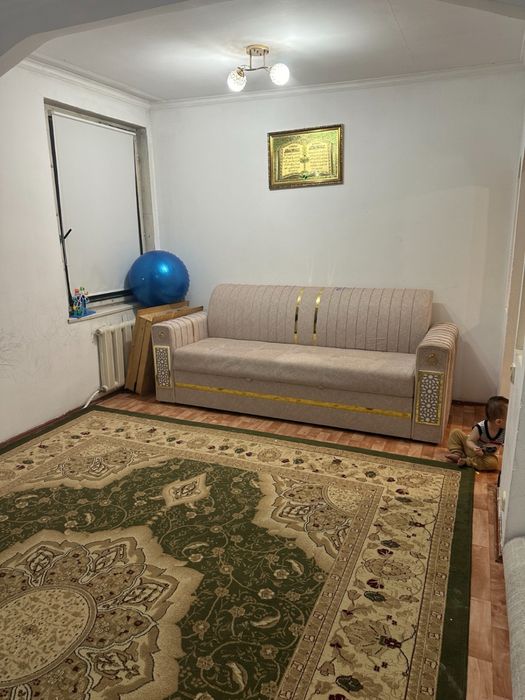 Продам дом в селе пугачево в центре