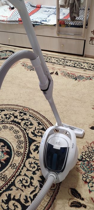 Продаю пылесос с хорошим состоянием Продаю пылесос с хорошим состояние