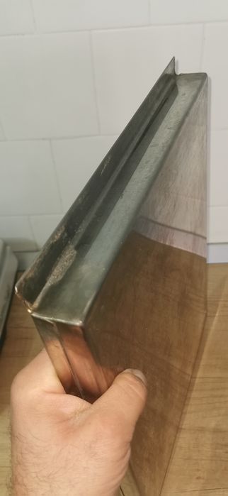 Tăvi Inox și aluminiu