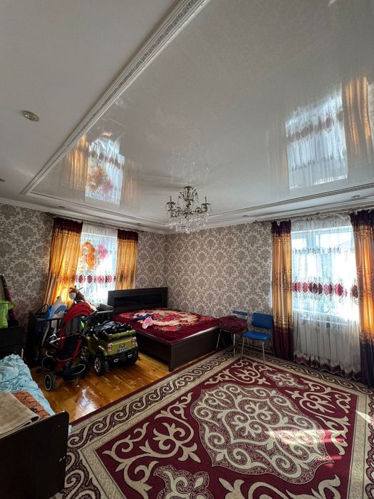 Продается дом с участком