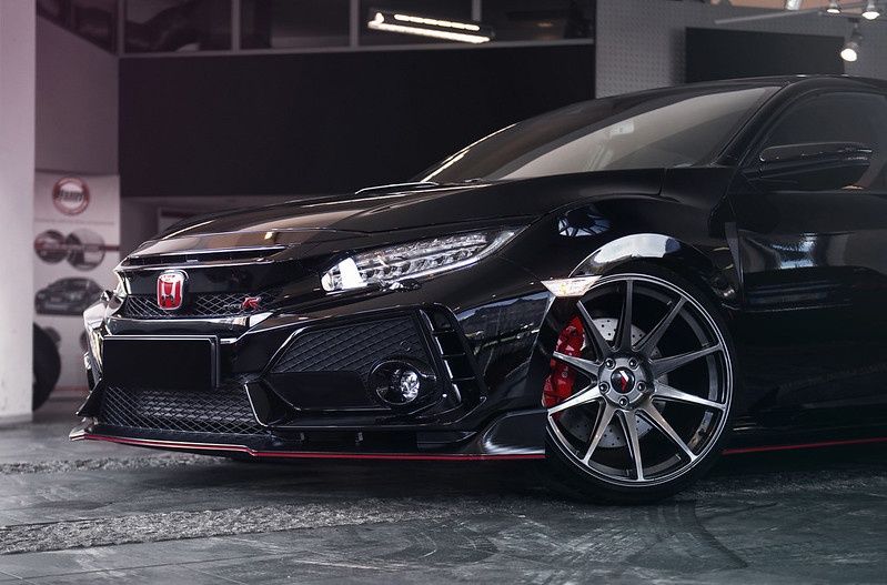 Jante foarte concave Japan Racing JR11 Honda / BMW / Audi / Dodge / VW