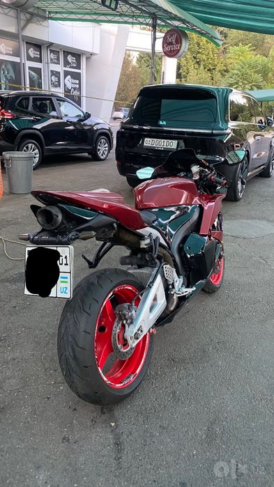 Honda cbr600 rr 2011