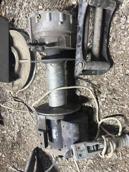 Лебёдка на Land Cruiser