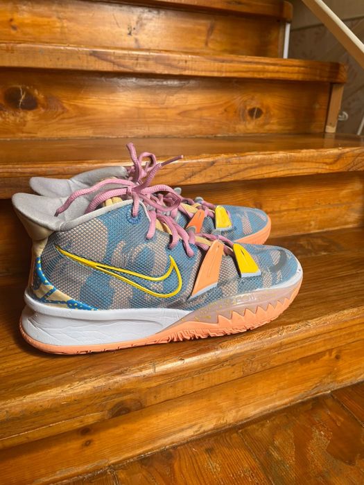 Продам кроссовки Nike Kyrie 7