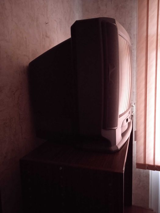 Телевизор JVC, 21 инча