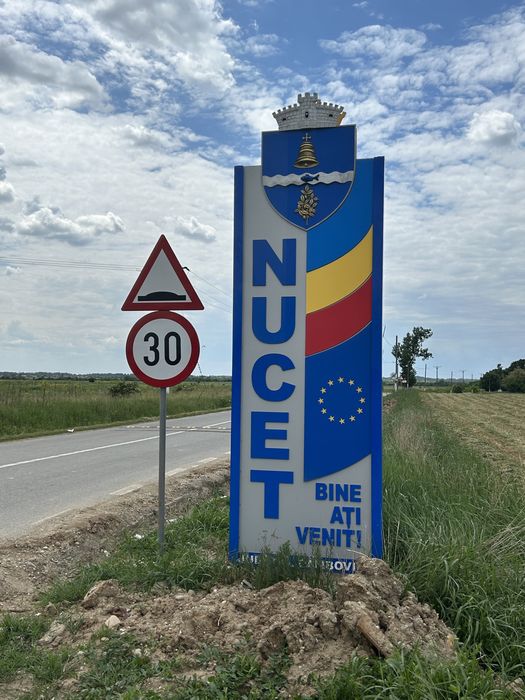 Teren de vanzare-Nucet ( Dambovita ) 17380 MP