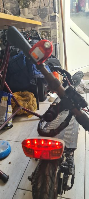 Trotineta joyor 1000wati kult în stare buna