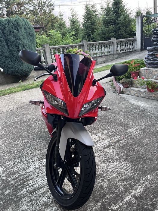 Yamaha YZF-R125