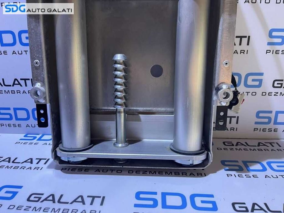 Set Sistem Electric Tetiera Tetiere Spate Stanga Dreapta Protectie Rasturnare Roll Over Bar Volvo C70 2 Cabrio Decapotabil 2006 - 2013 Cod 6W83-518C42-AB