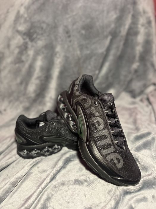 Nike Air Max DN x Supreme Black