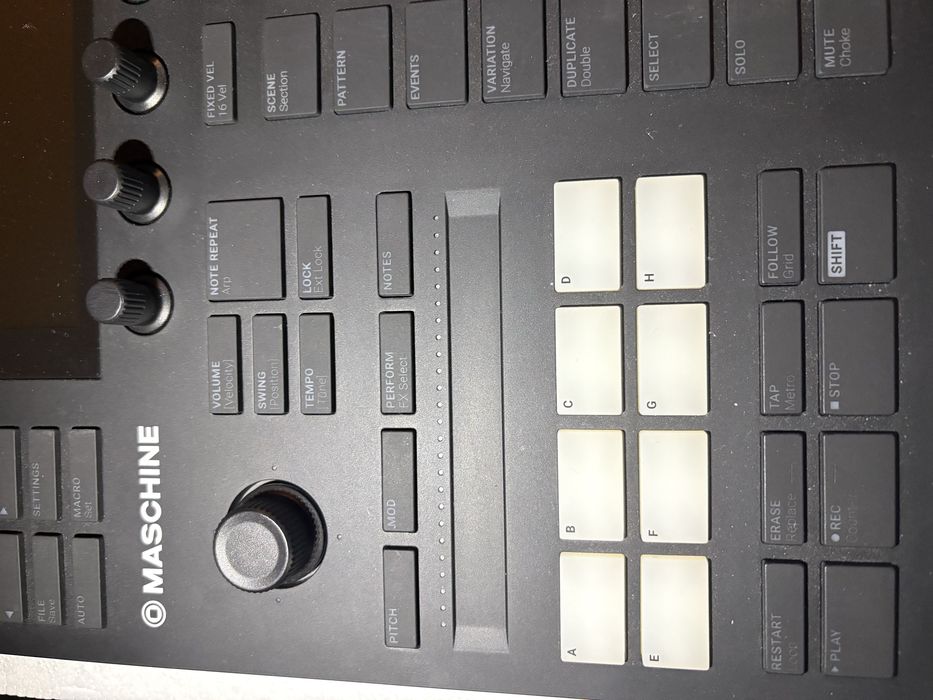Native Instruments Maschine MK3