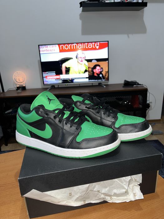 Jordan 1 Low Lucky Green