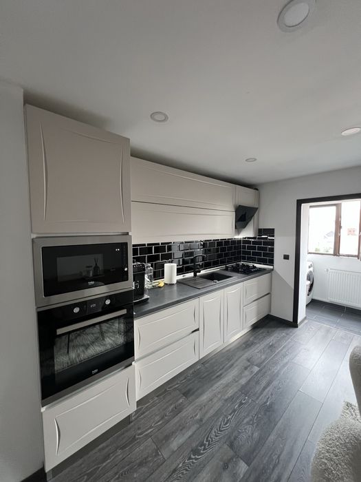De vanzare apartament 2 camere decomandate