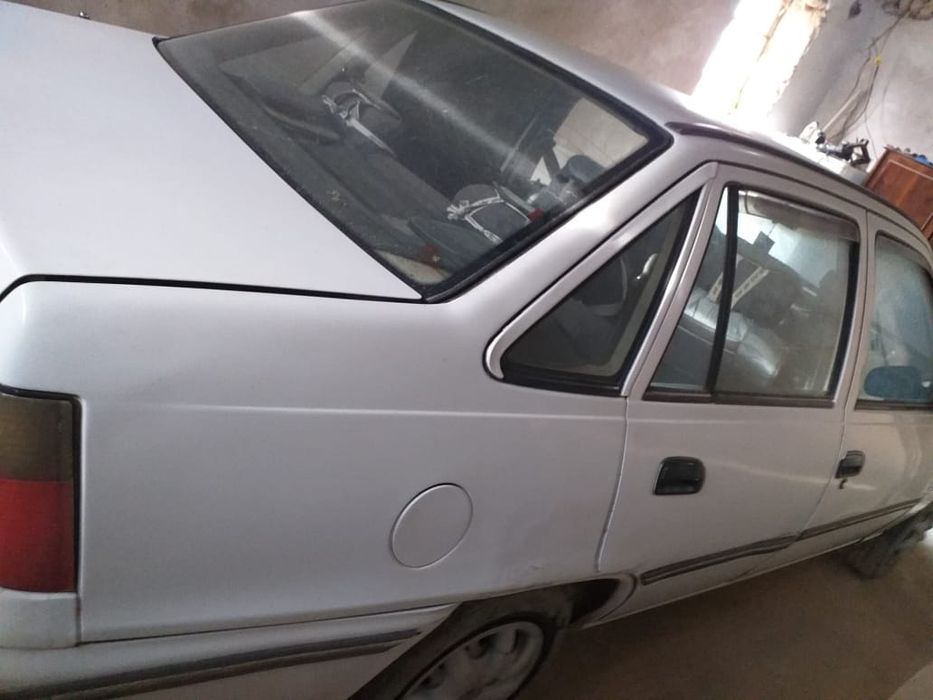 Некси 1 Коммунизмде