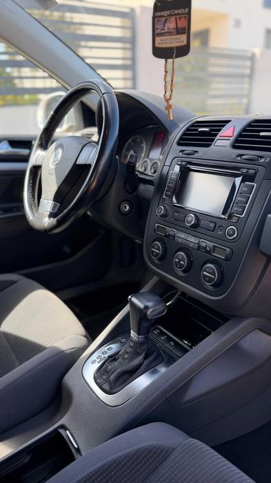 VOLKSWAGEN Golf 2009 — imagine 4