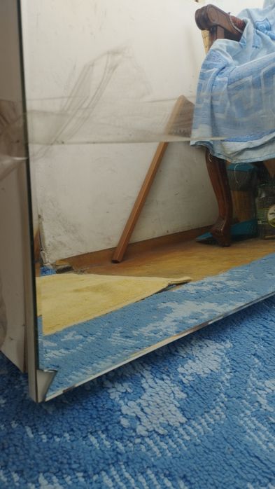 Камод зеркало, ванна