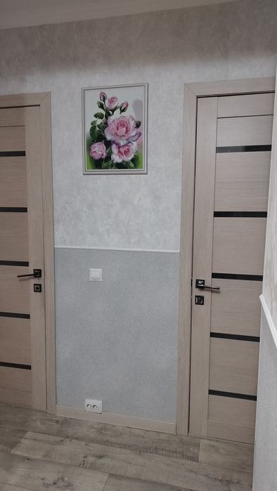 Продам квартиру не угловая