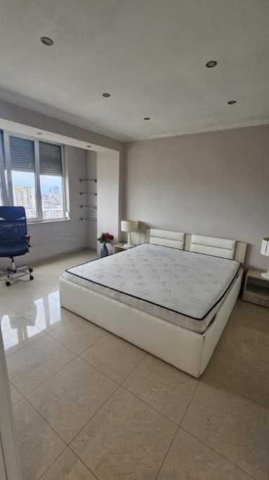 Продава се Двустаен апартамент в София, Център - 67 кв.м за 3508 €/кв.м - Снимка #4