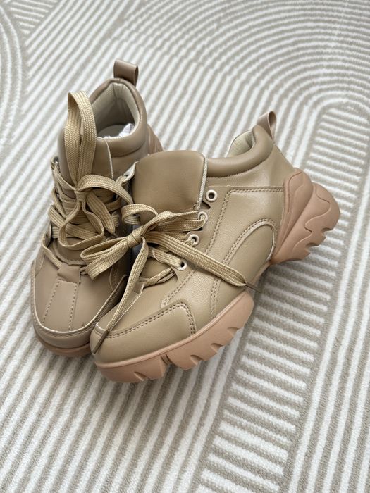 Продам новую обувь, размер 36