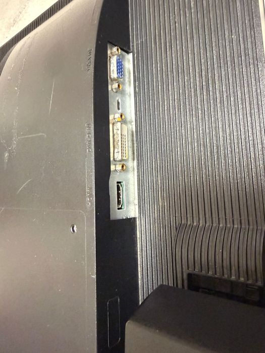 Монитор 22дюм 60гц срочно сатылады