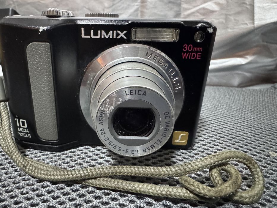 Panasonic LUMIX DMC-LZ10 Digital Camera Black 10.1MP
