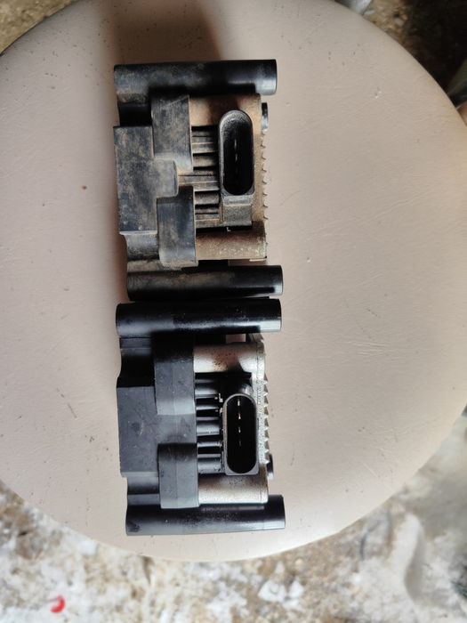 Продам две катушки зажигание