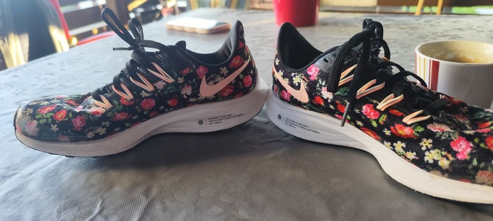 Nike pegasus marime 36.5  23.5 cm