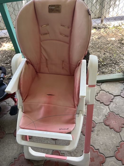 Коляска и стул для кормления