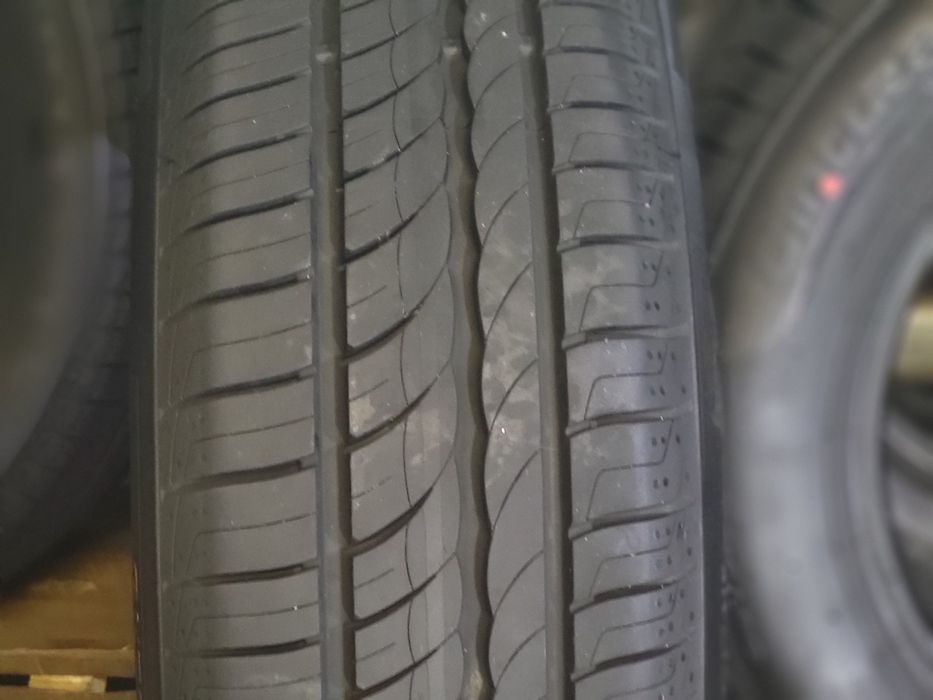 Продам шины PIRELLI.