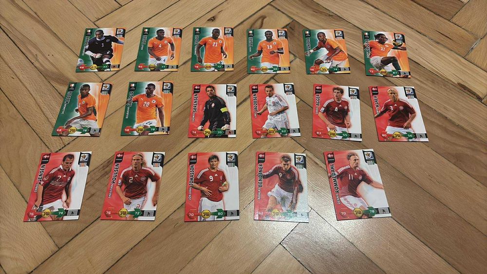 241 различни Panini карти Световно 2010