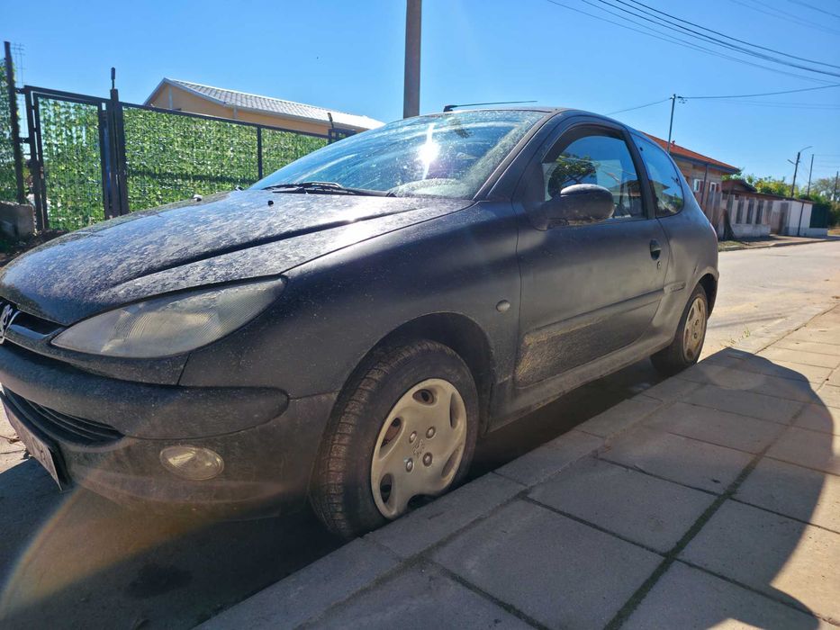 Пежо 206 1.4 75кс