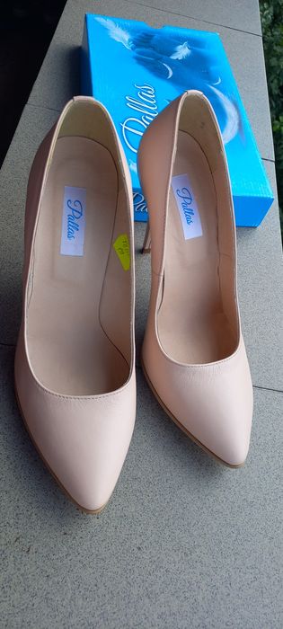Pantofi cu toc stiletto mar 40 noi, nepurtati