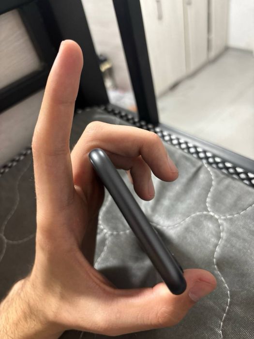 Iphone 11 .