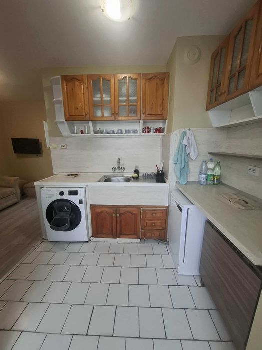 Дава се под наем Двустаен апартамент в Варна, Възраждане 1 - 55 кв.м за 357 € - Снимка #6