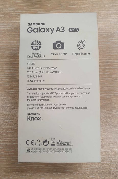 Смартфон Samsung Galaxy A3 2017