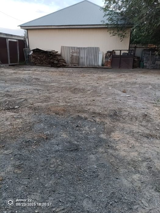 Продам участок в городе