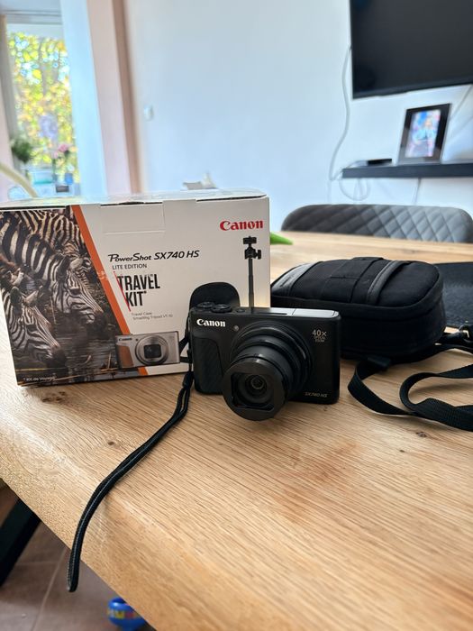 Canon PowerShot SX740 HS
